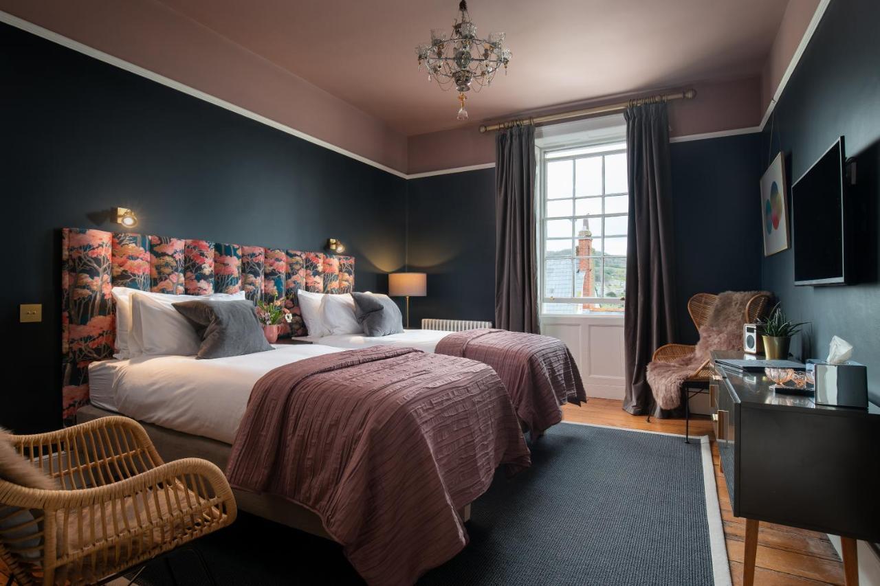 Bed and Breakfast Dorset House Лайм-Реджис Экстерьер фото